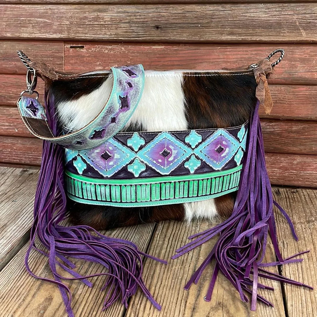 019 Annie - Tricolor w/ 90's Party Navajo