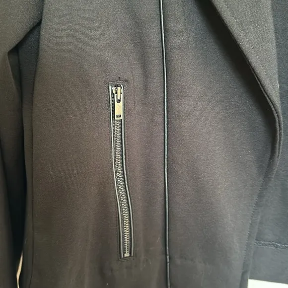 Banana Republic NWTS  black non closure faux leather trimmed jacket size medium