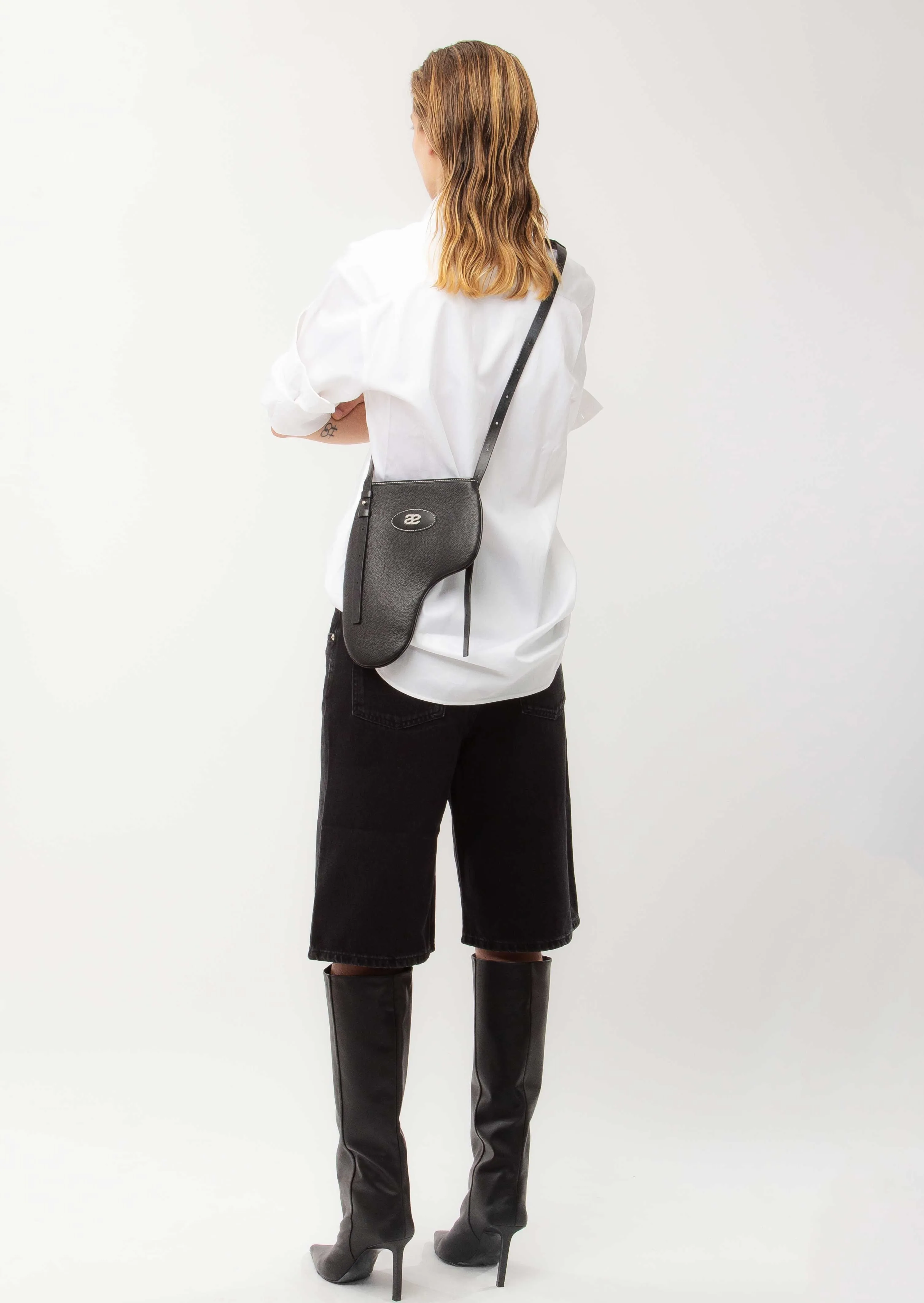 Bellatrix - Black Grained