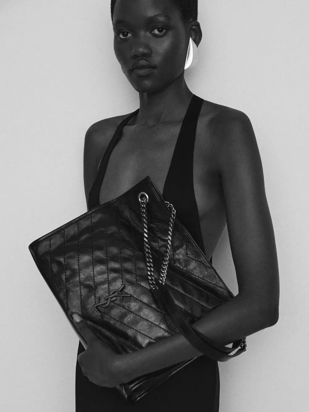 Black Niki Vintage Leather Shopping Bag