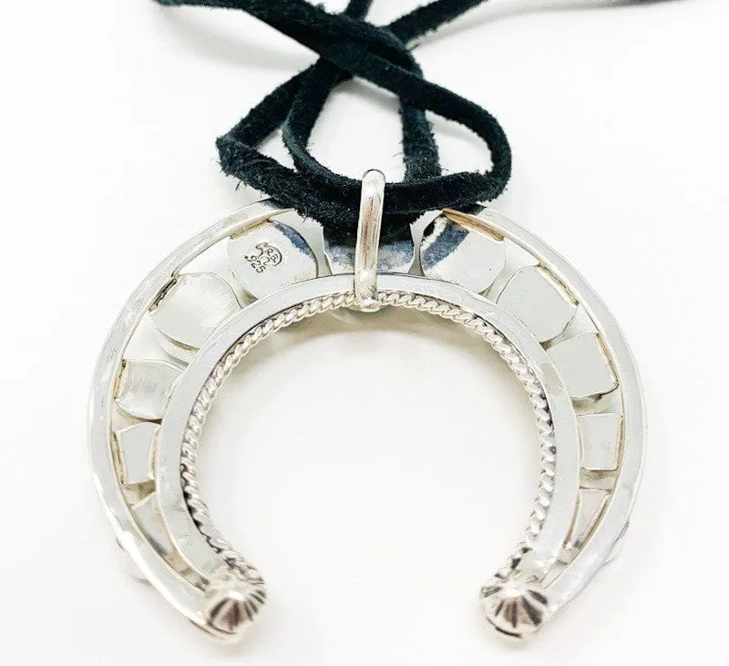 Buckhorn Naja Choker