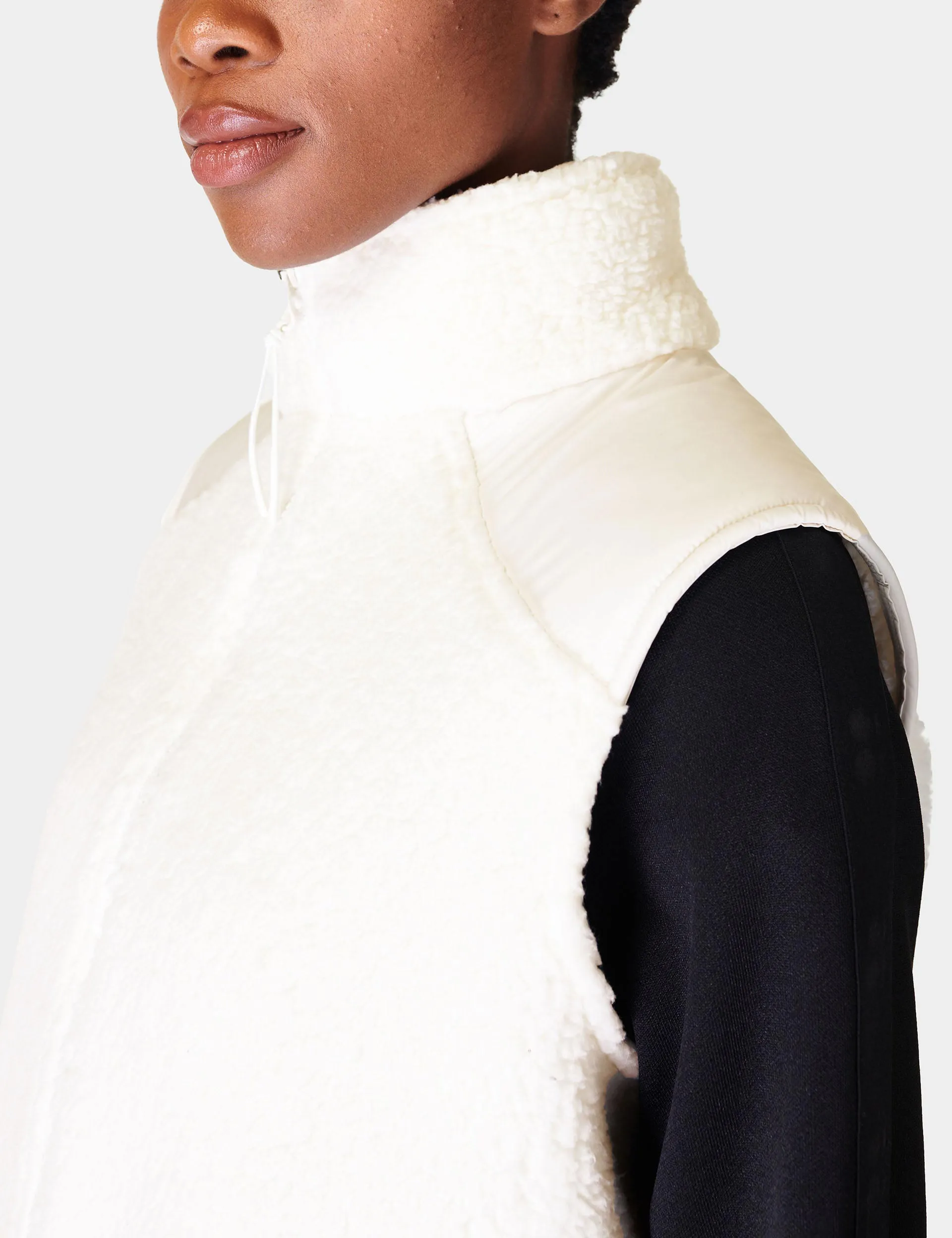 Canyon Fleece Vest - Lily White