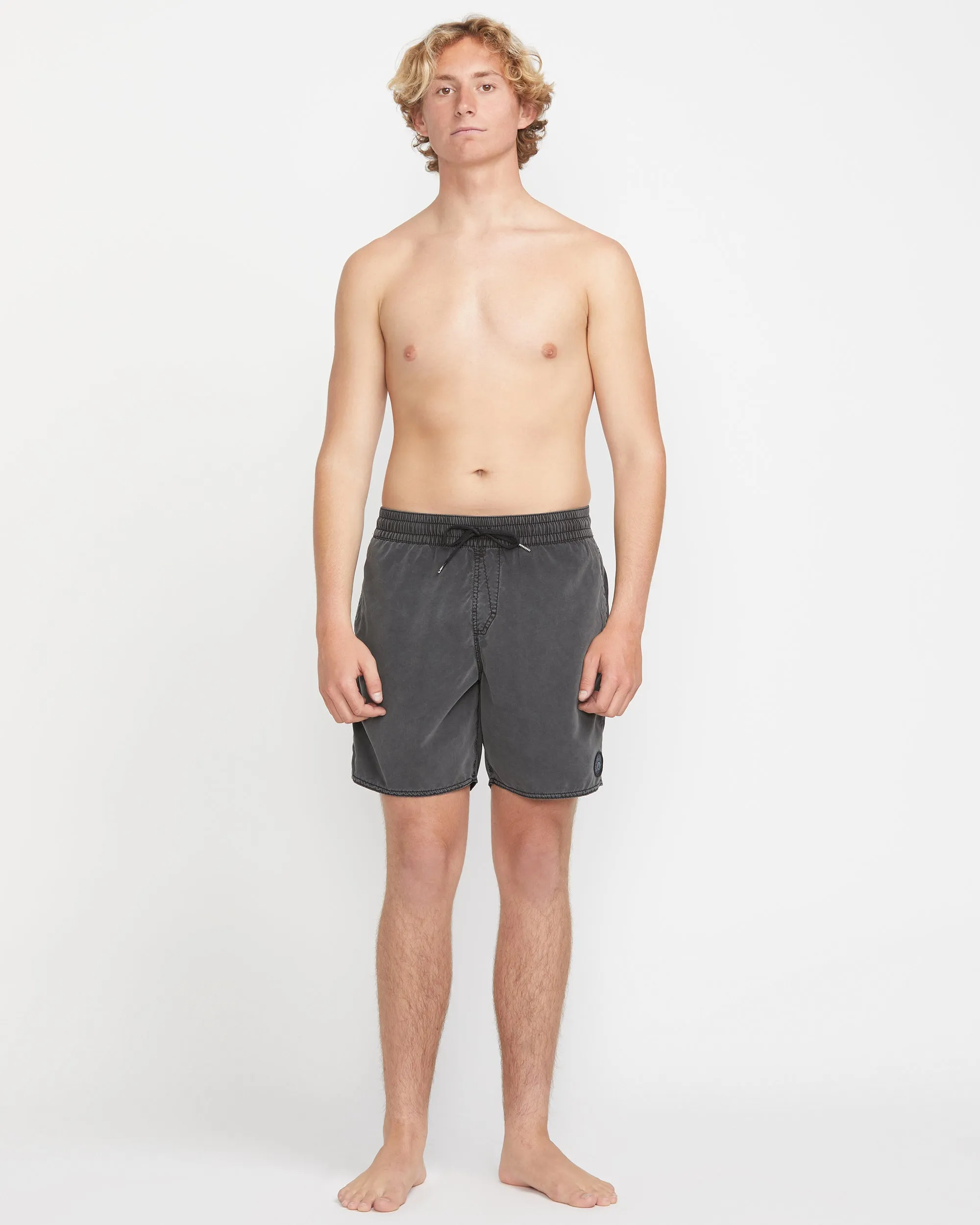 Center Trunk 17" Boardshort - BLACK