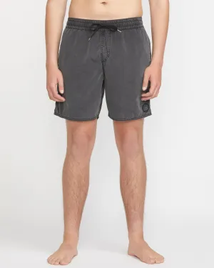 Center Trunk 17" Boardshort - BLACK