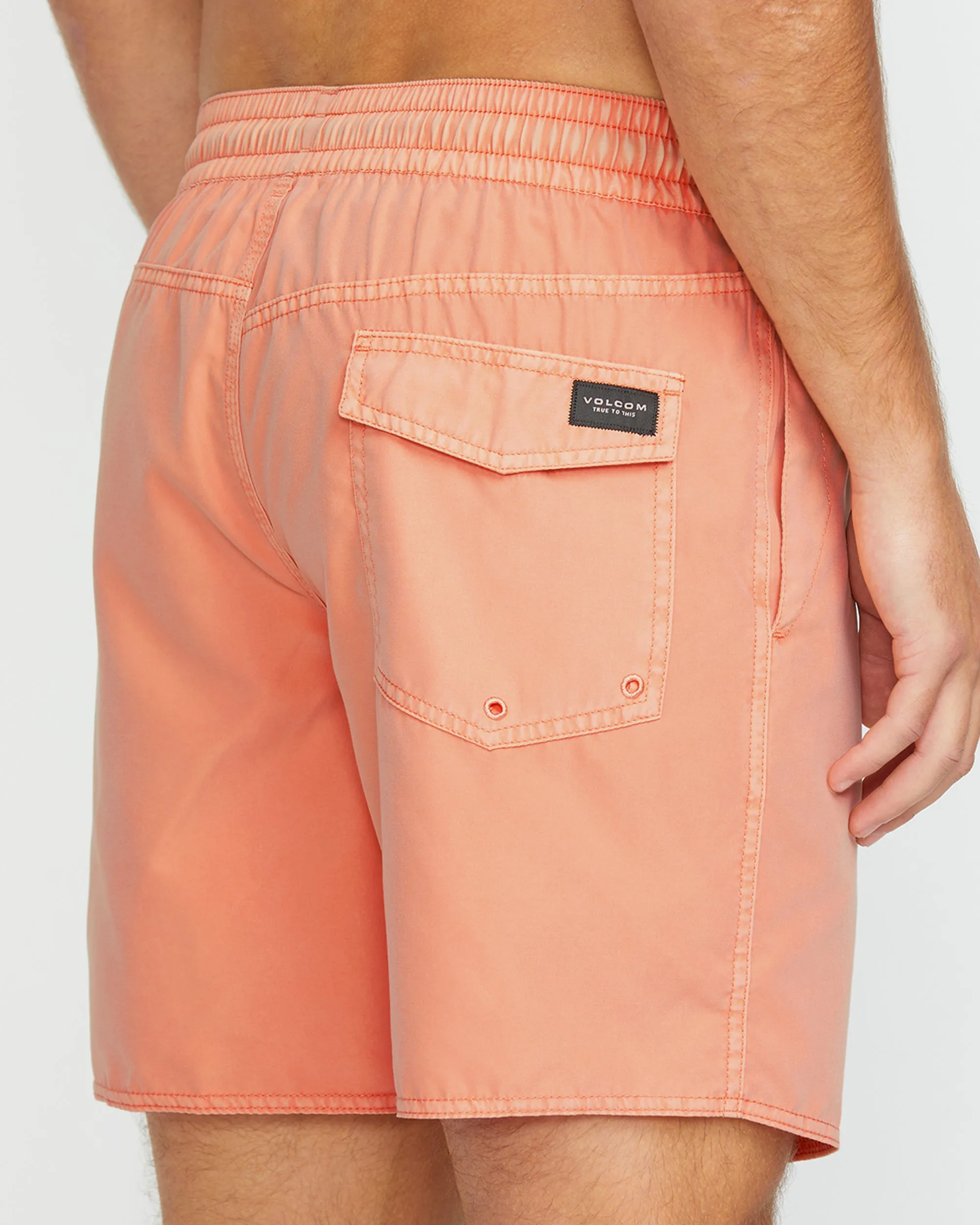 Center Trunk 17" Boardshort - PALE PEACH