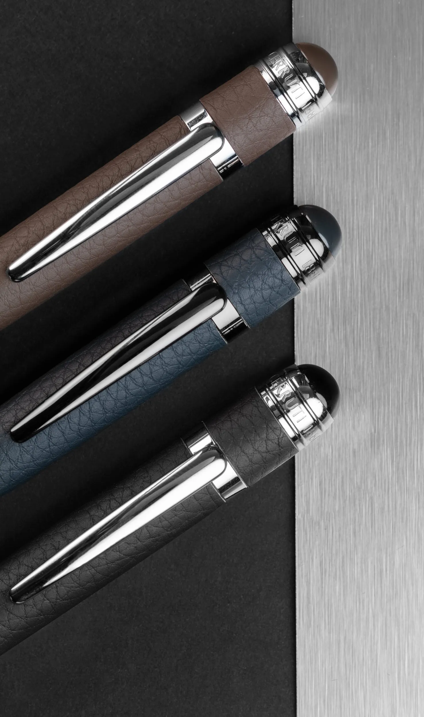 CERRUTI 1881 NSL7744A-Ballpoint pen Milton Black