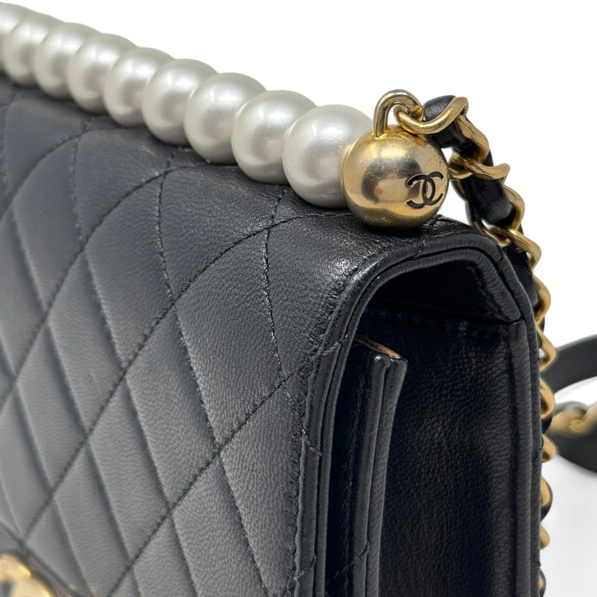 Chanel Black Small Chic Pearl Flap