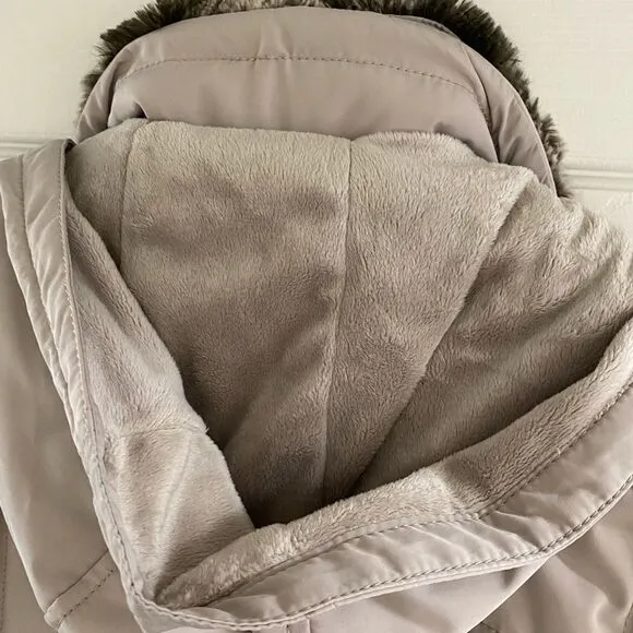 Croft and Barrow Parka, NWOT, Quilted w/ pockets