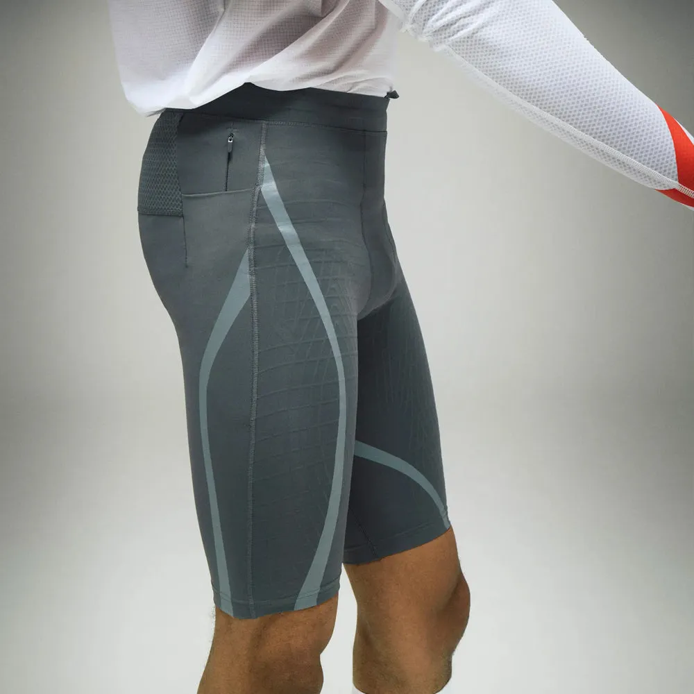 District Vision   2XU Lightweight Desert Comp Shorts - Carbon