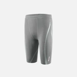 District Vision   2XU Lightweight Desert Comp Shorts - Carbon