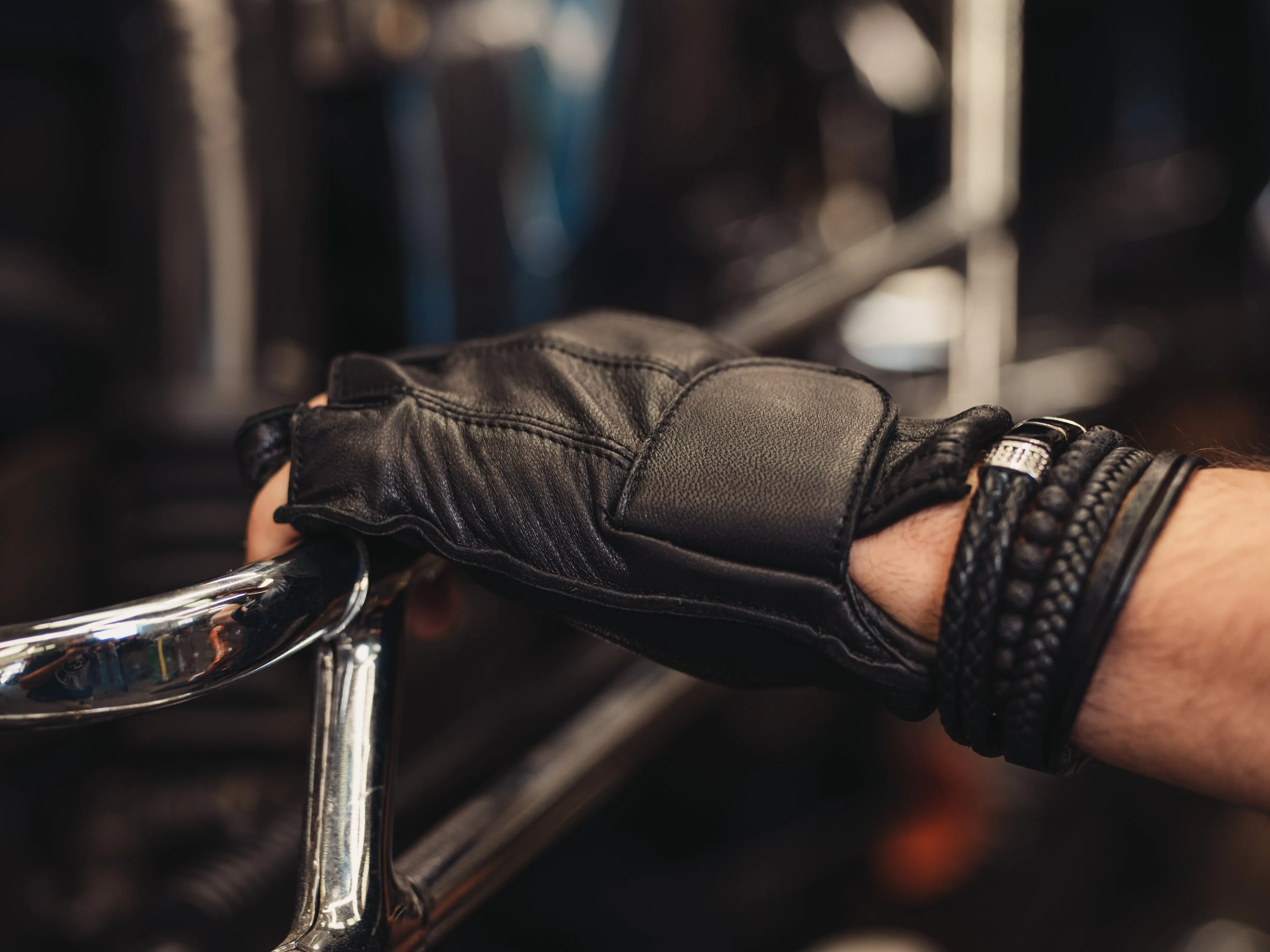 DS Men's Tough Deer Skin Fingerless Glove