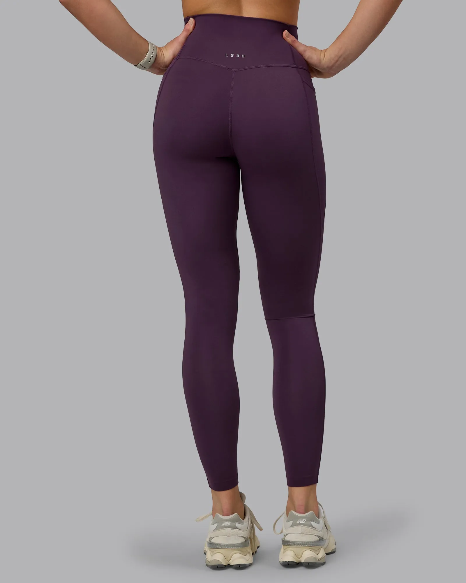 Elixir Full Length Tight With Pockets - Midnight Plum