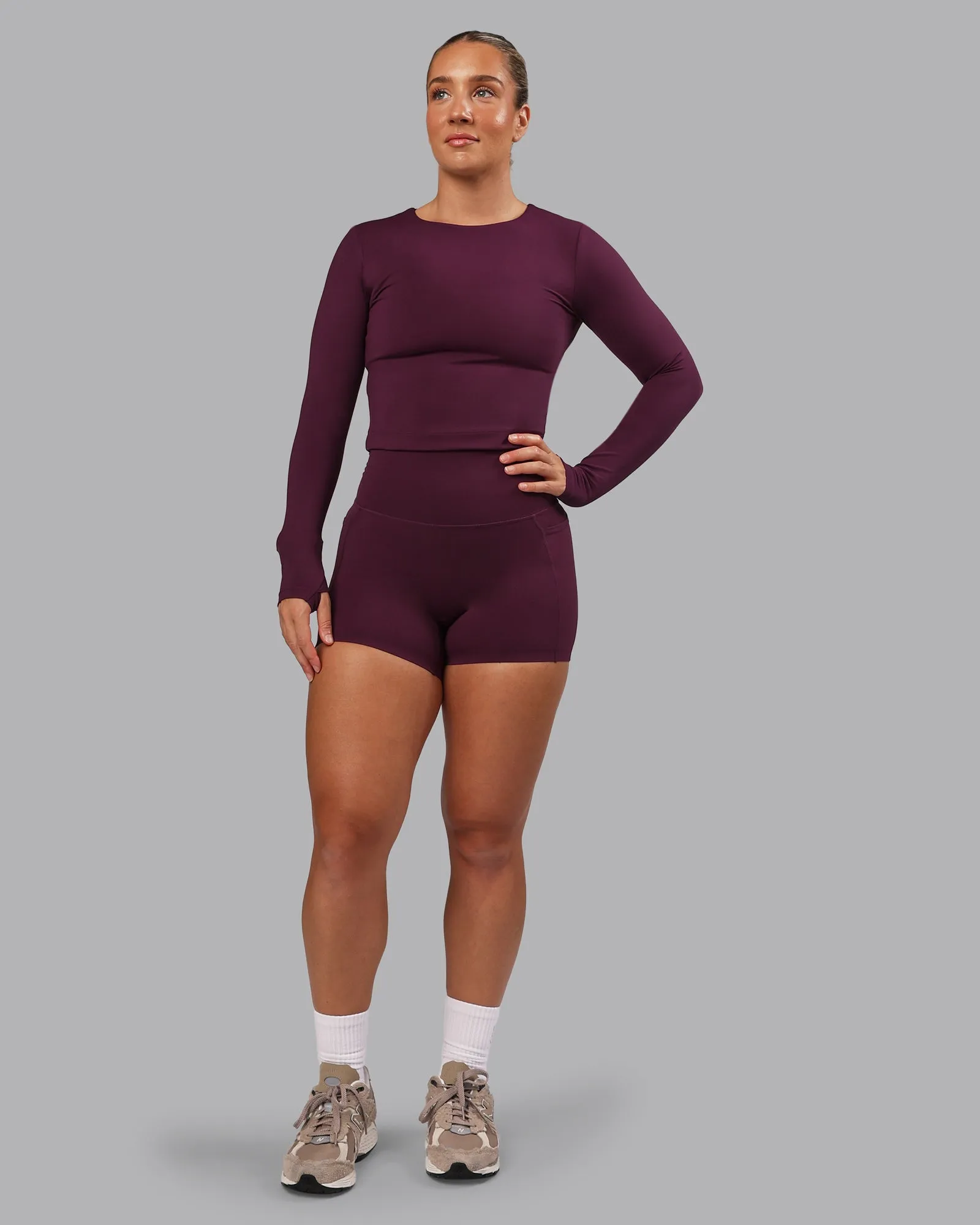 Elixir X-Short Tights With Pockets - Cherry Lacquer