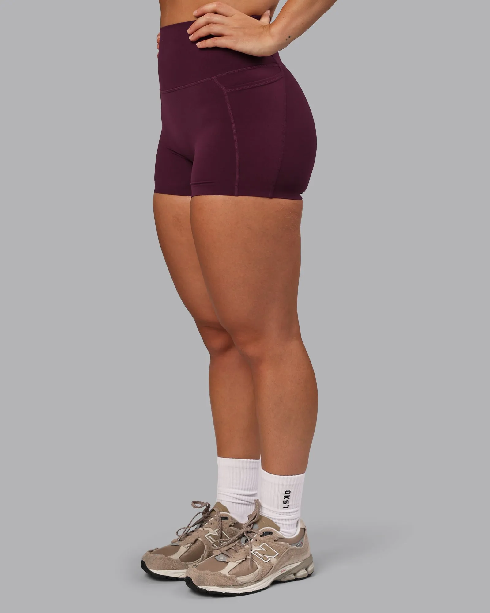 Elixir X-Short Tights With Pockets - Cherry Lacquer