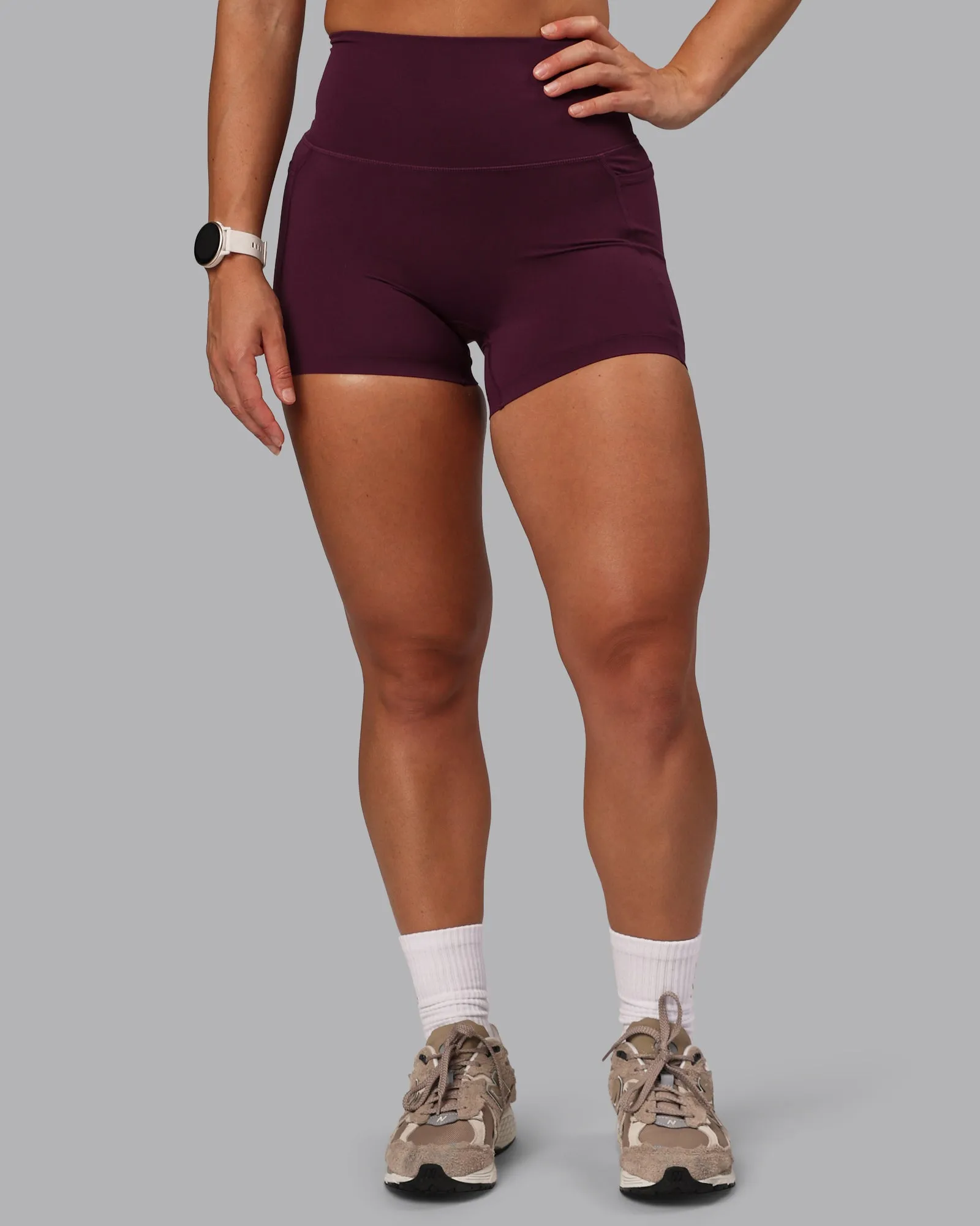 Elixir X-Short Tights With Pockets - Cherry Lacquer