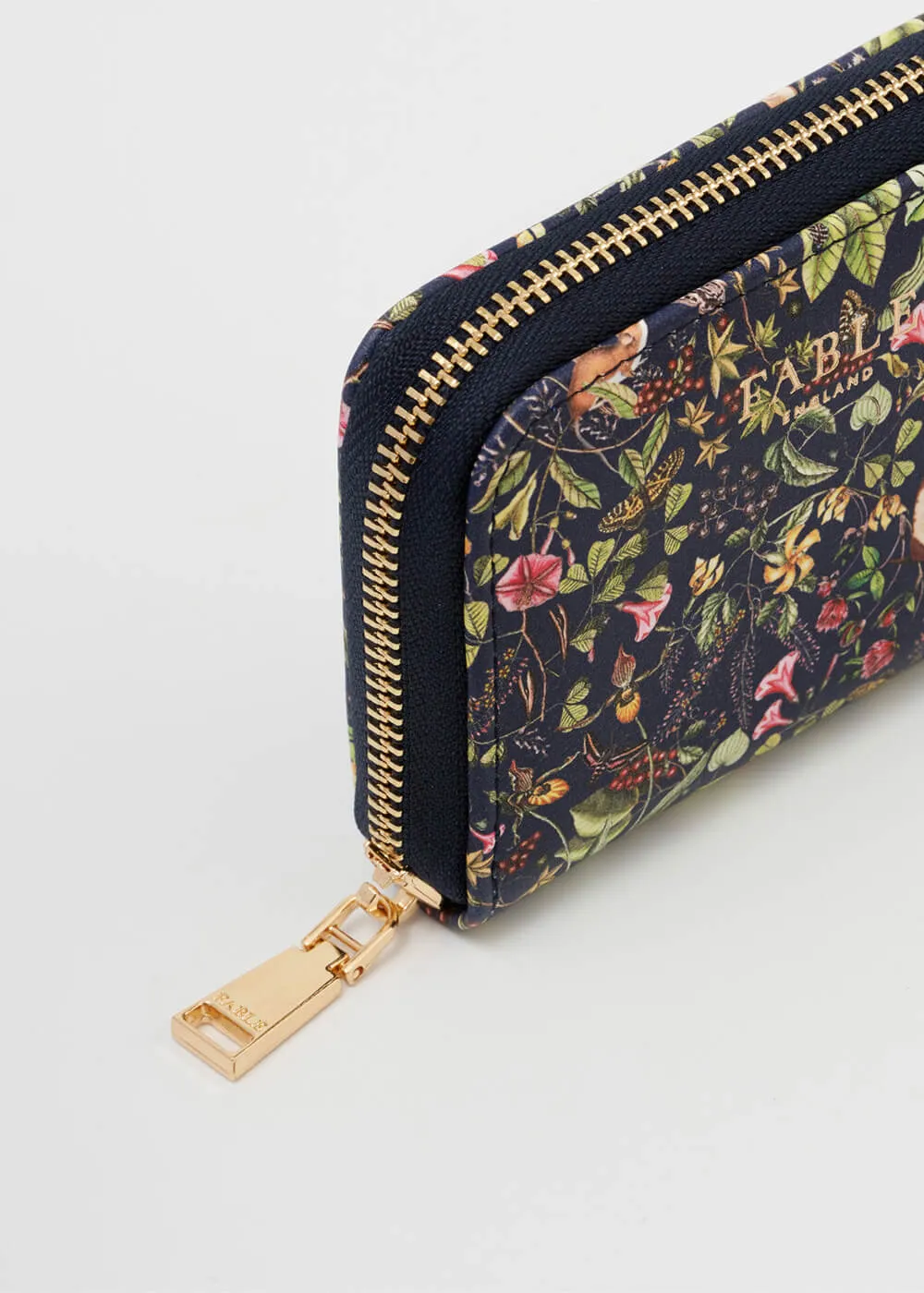 Fable England Wolf Garden Wallet Navy