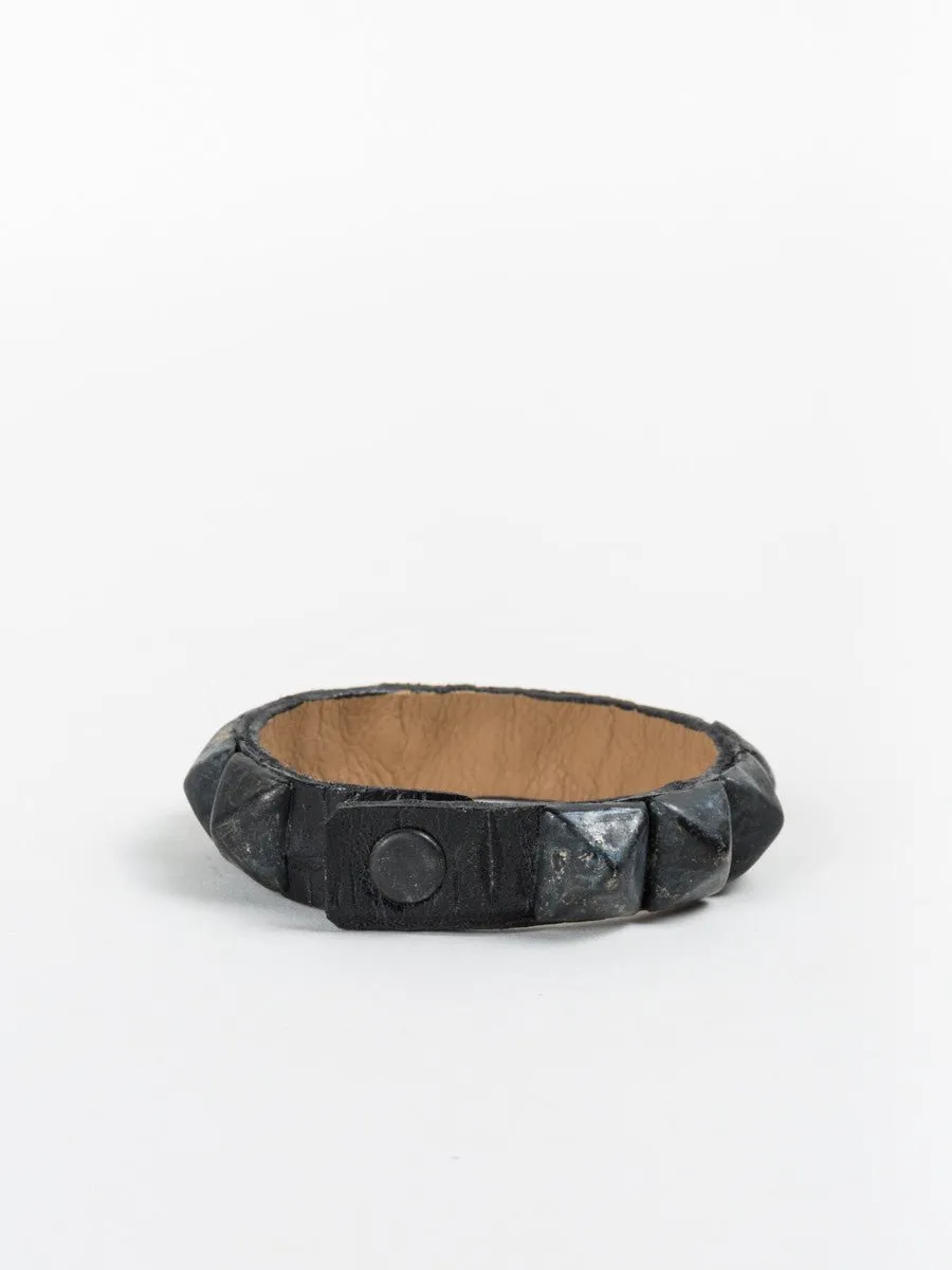 fare cuff - black