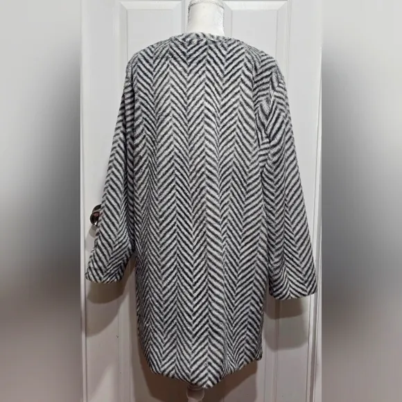 Fever Chevron Design Faux Fur Coat