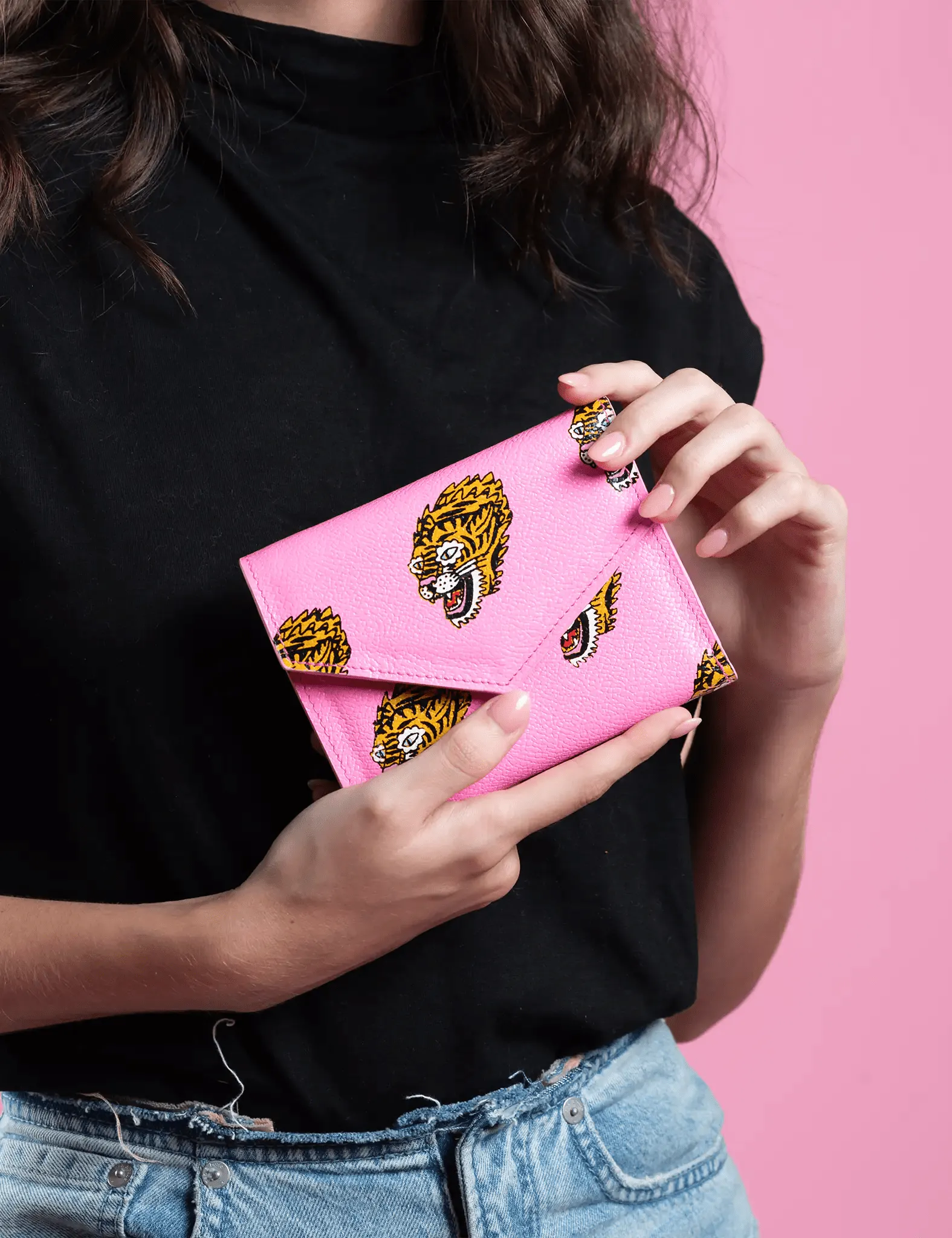Fiona Bubblegum Pink Leather Wallet - El Trópico Print Design