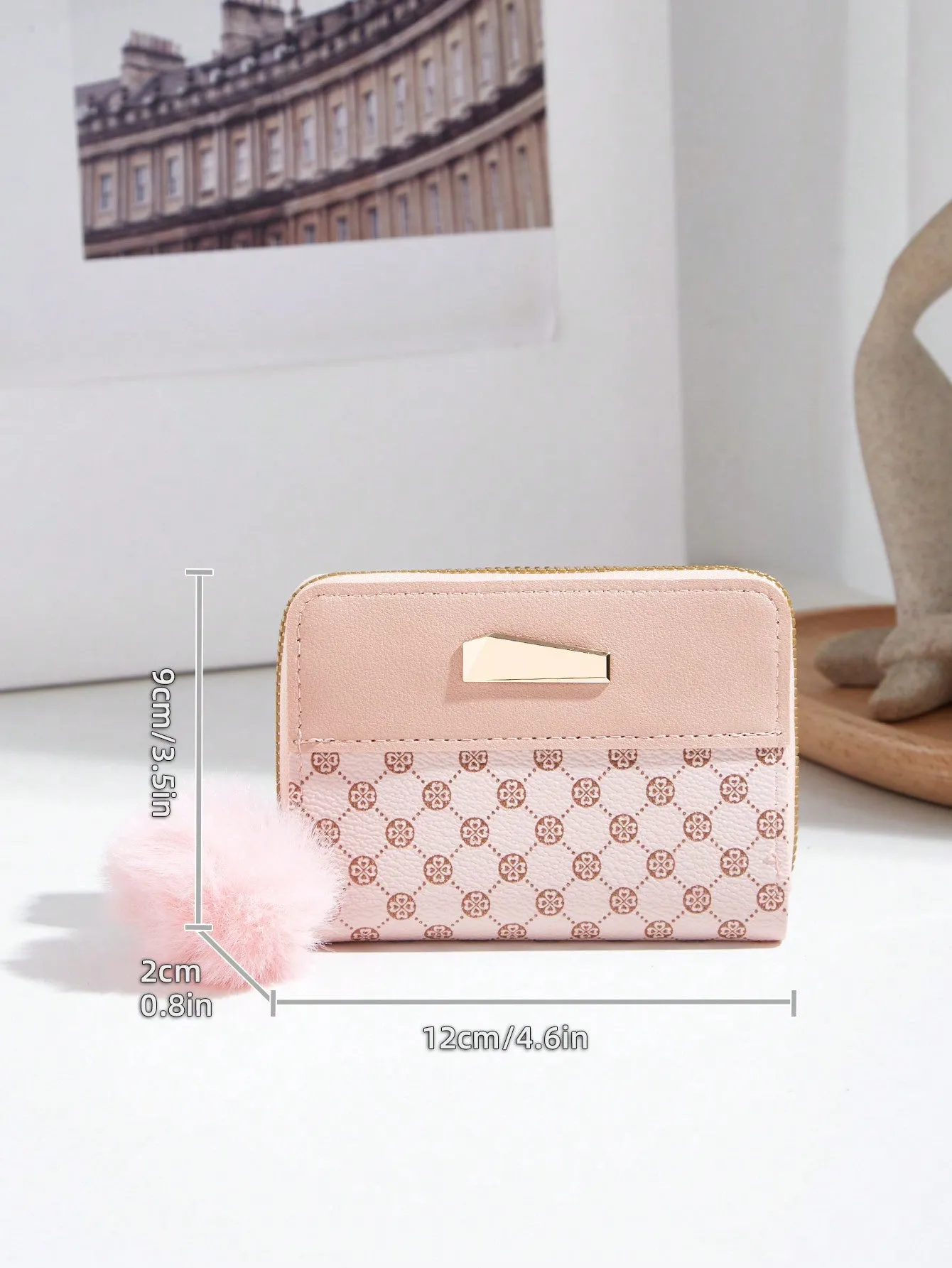 Fluffyry Ball Geometric Pattern Short Wallet