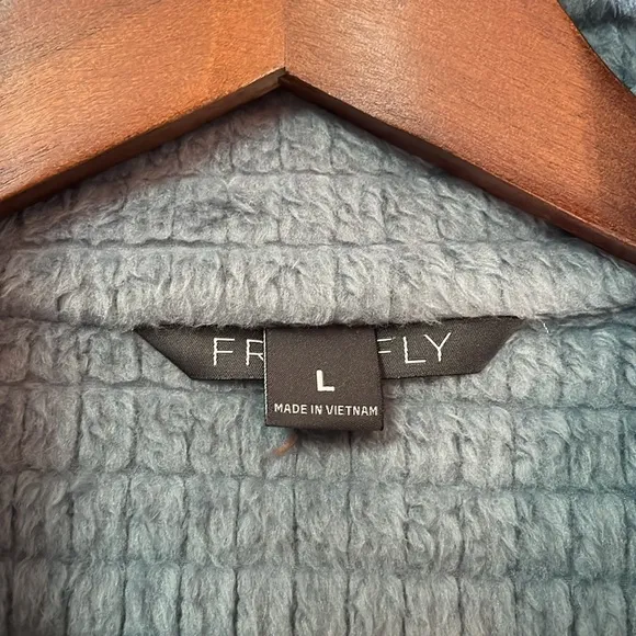 Free Fly Grid Back Women’s Fleece Jacket in Desert Sage Size L.