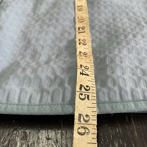 Free Fly Grid Back Women’s Fleece Jacket in Desert Sage Size L.