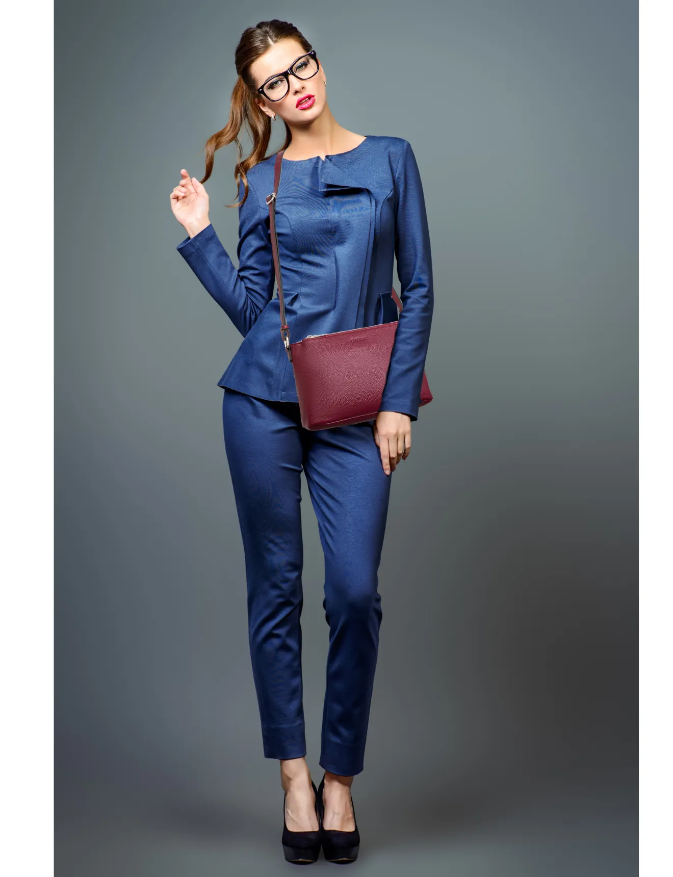 GABRIELLA TRIPLE COMPARTMENT LEATHER BAG- E1-0846-BUR-NEW IN