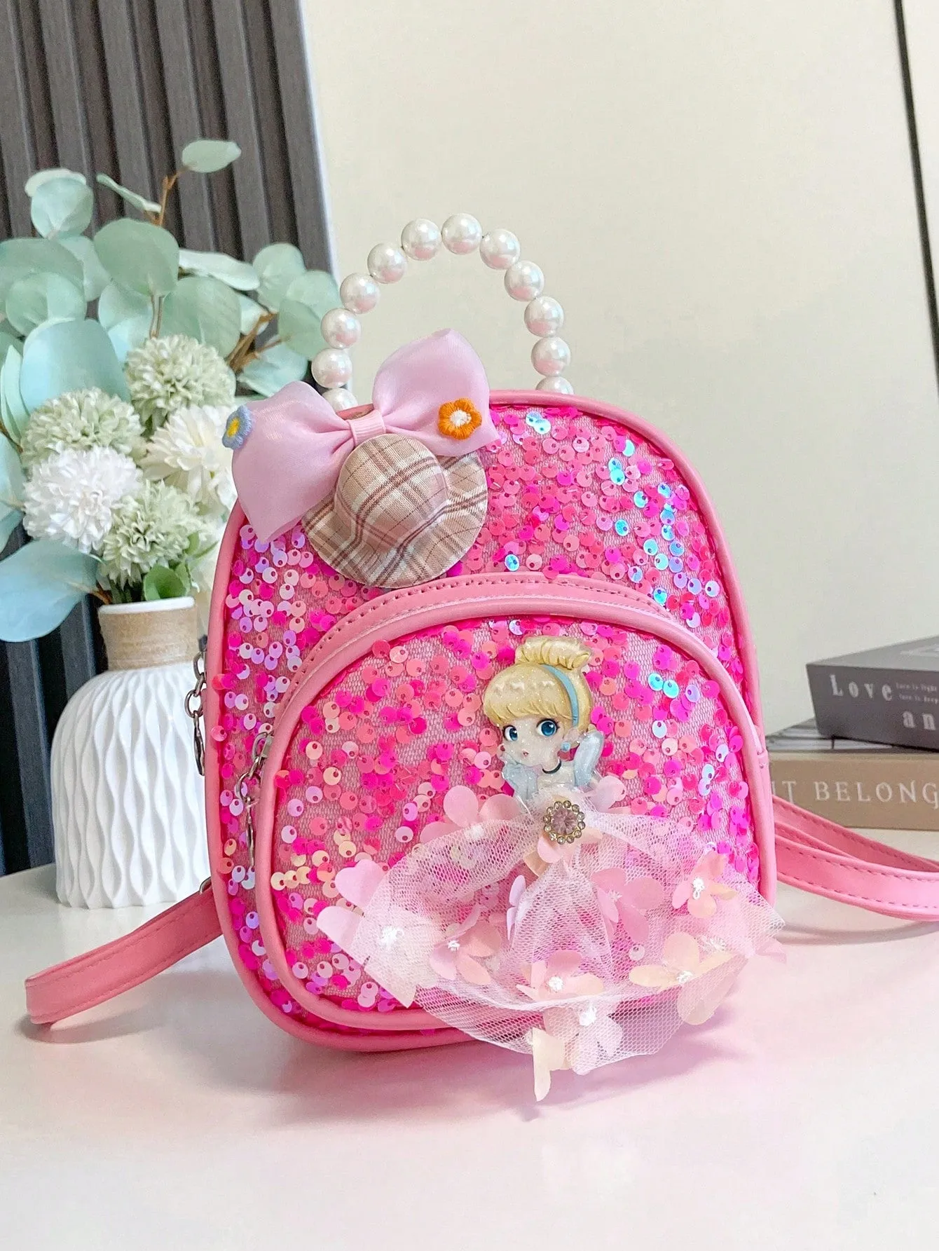 Girls Cartoon Figure Graphic Sequin Decor Backpack