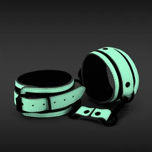 GLO Bondage Ankle Cuff - Glow In Dark