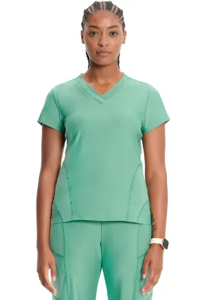 GNR8 Kinetic  IN706A Knit V-Neck Top Matcha Latte