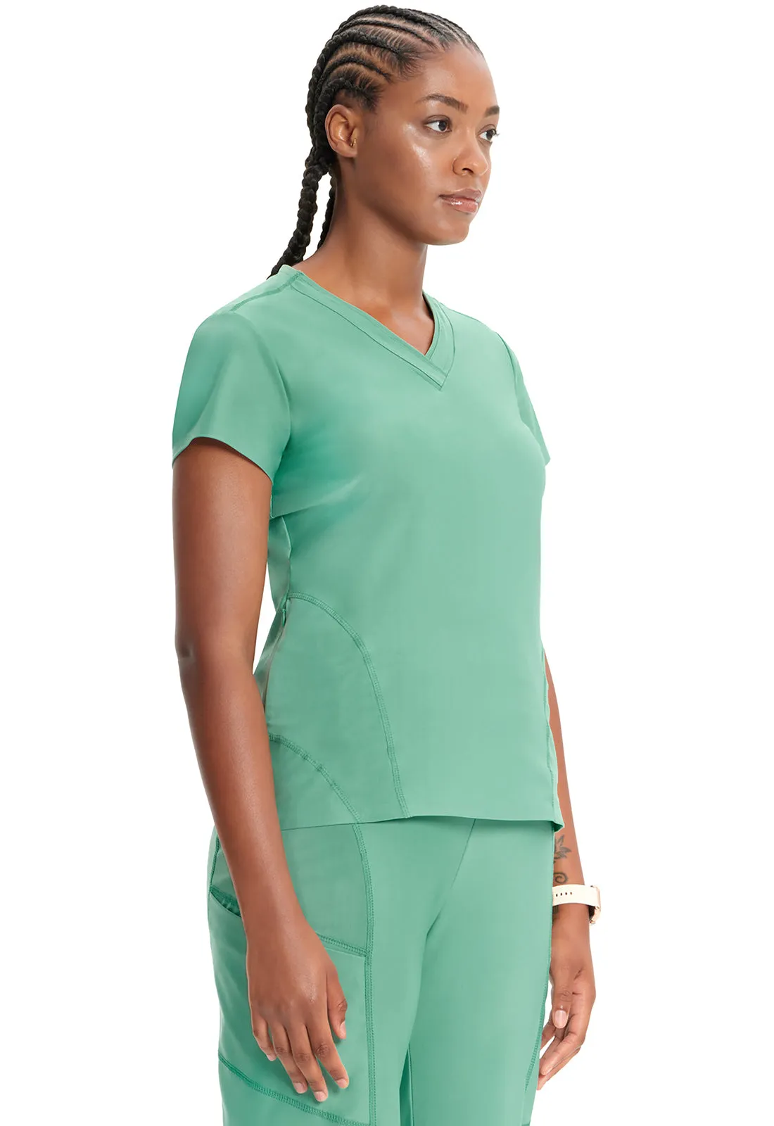 GNR8 Kinetic  IN706A Knit V-Neck Top Matcha Latte