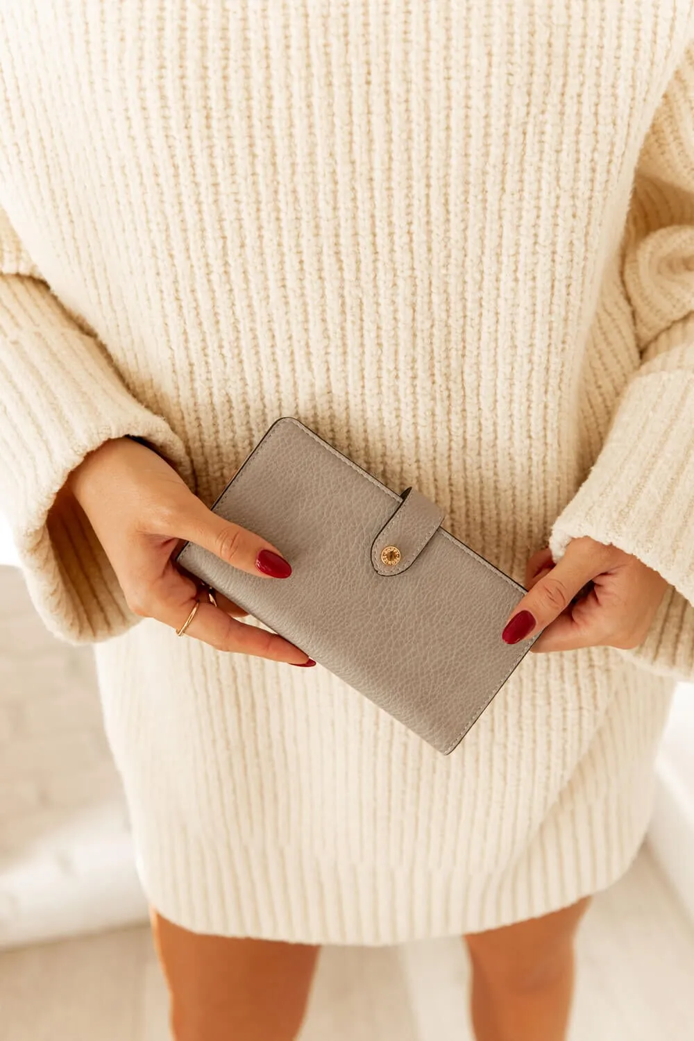Go Anywhere Wallet Grey