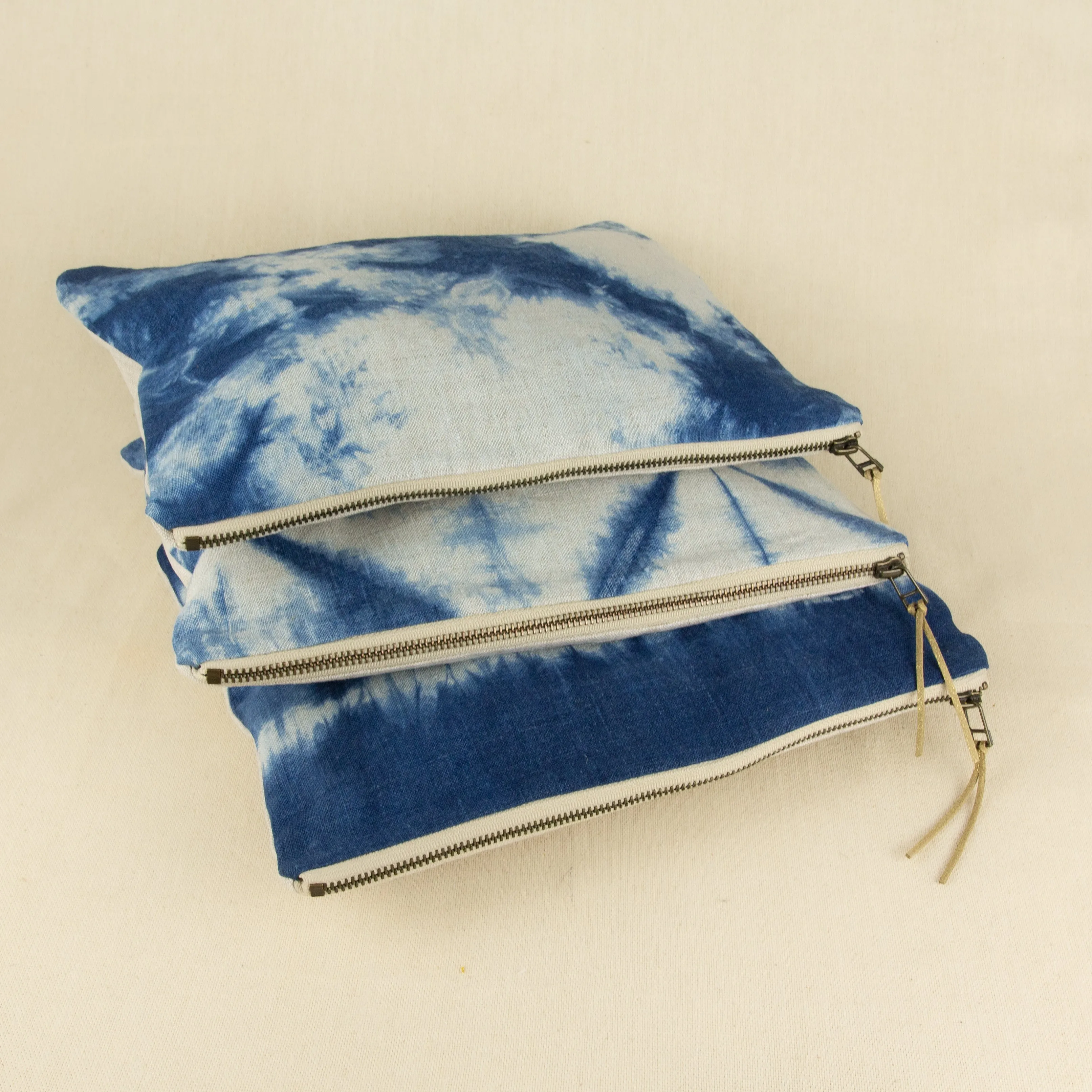 Gray Green Goods Shibori Big Zip Bag