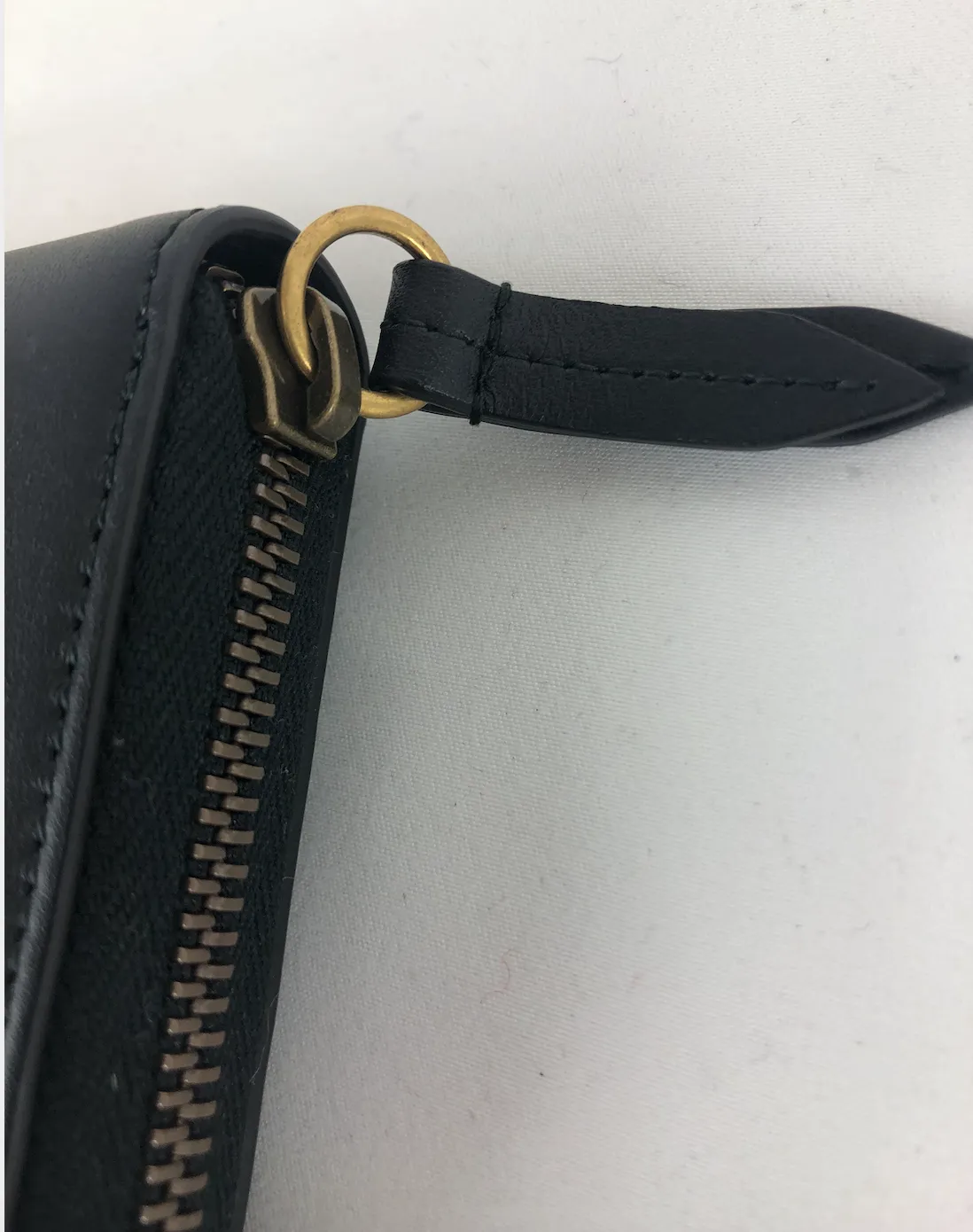 Gucci GG Supreme Tri Print Wallet in Gold and Black