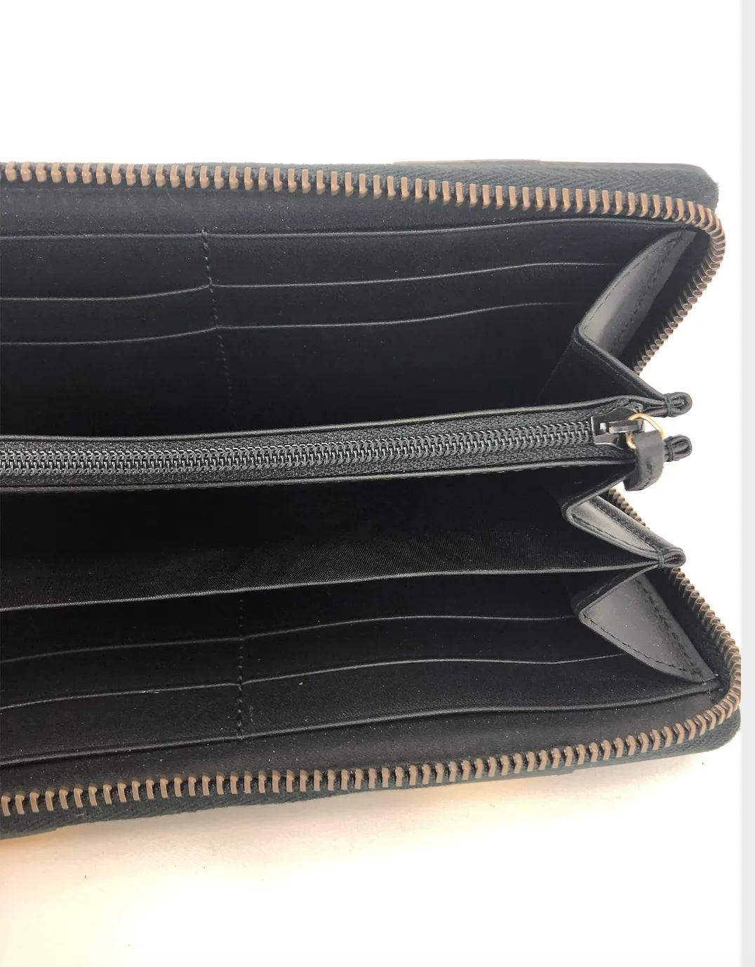Gucci GG Supreme Tri Print Wallet in Gold and Black