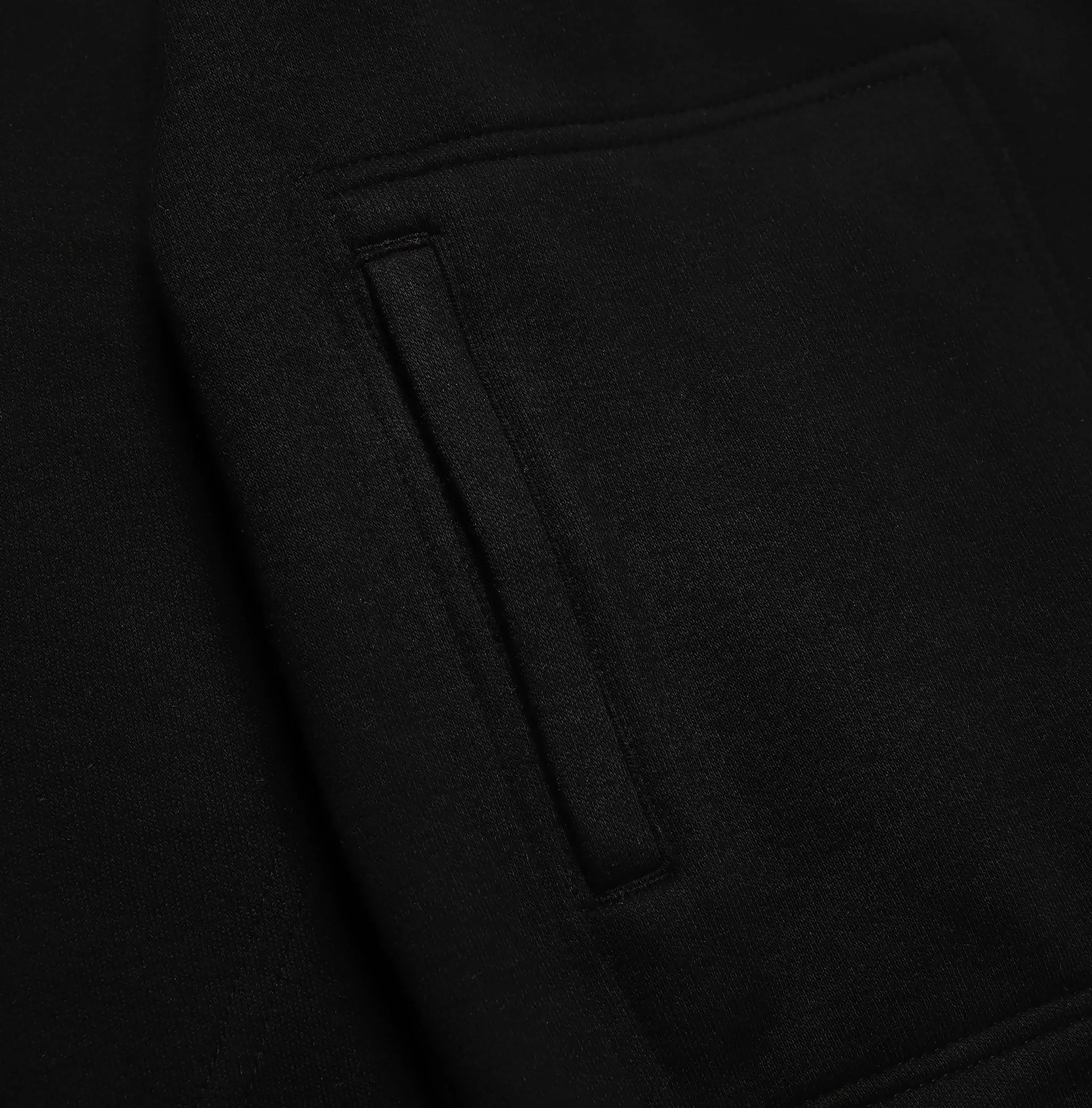 Gullinbursti® RAXTON™ Pullover - Black