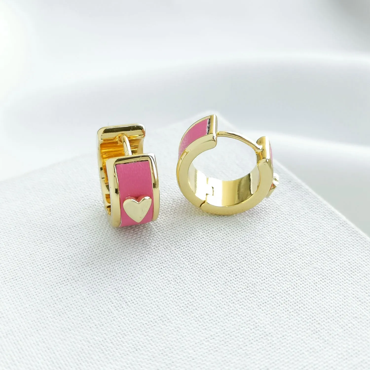 Heartful Huggies Earrings (Crushed Watermelon)
