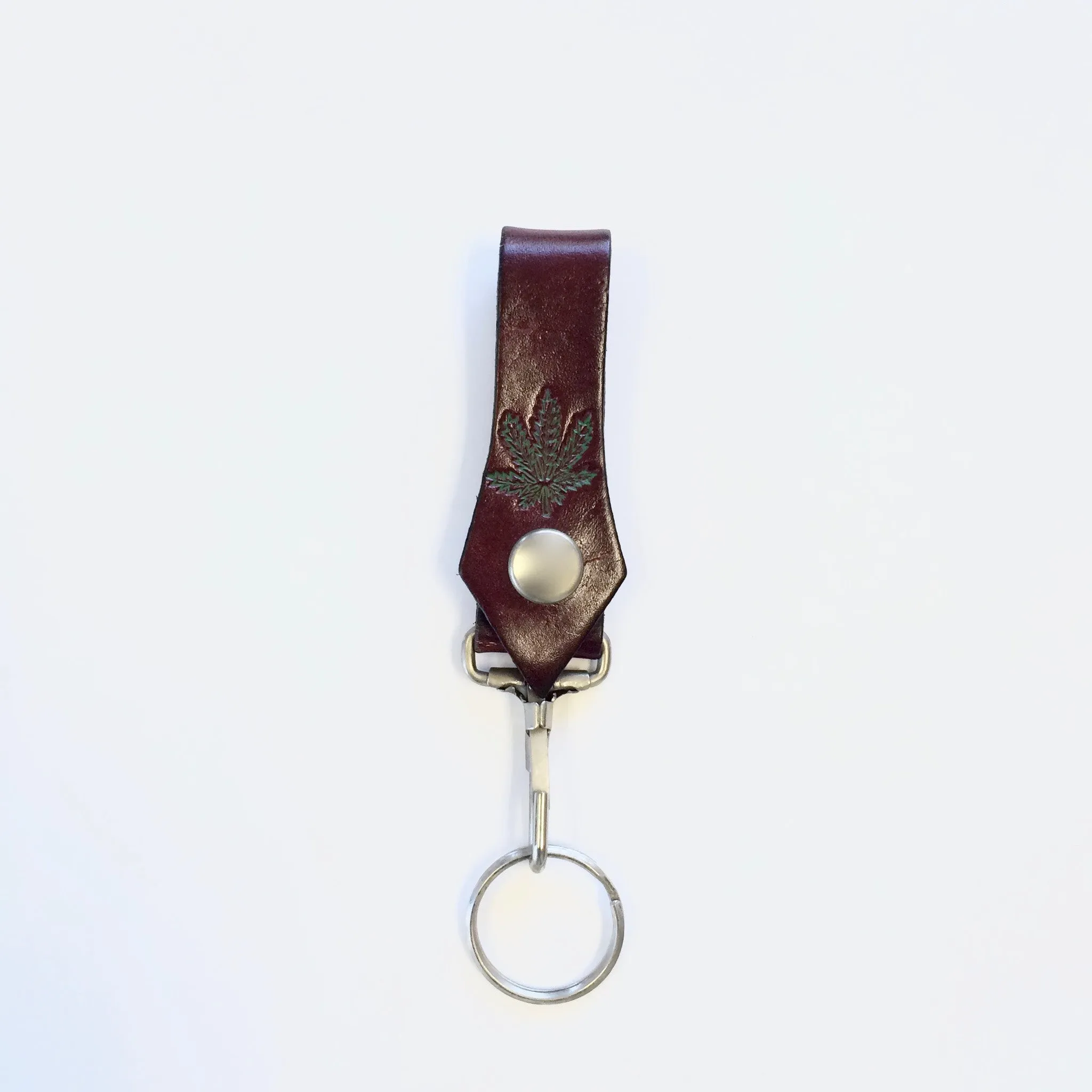 K06-78C  Small Key Fob- Pot Leaf (Brown)