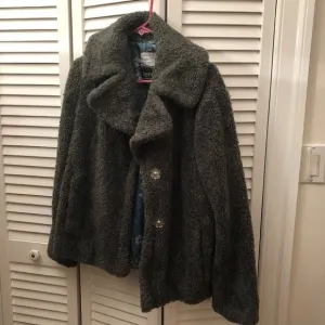 Kensie Faux Fur gray-blue Chubby Coat, L