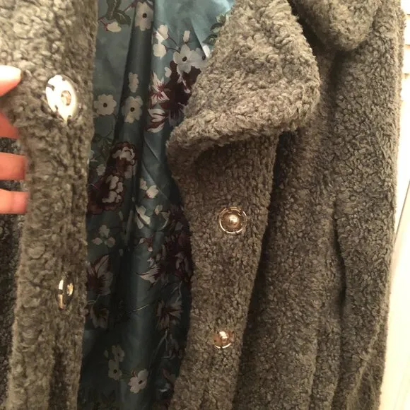 Kensie Faux Fur gray-blue Chubby Coat, L