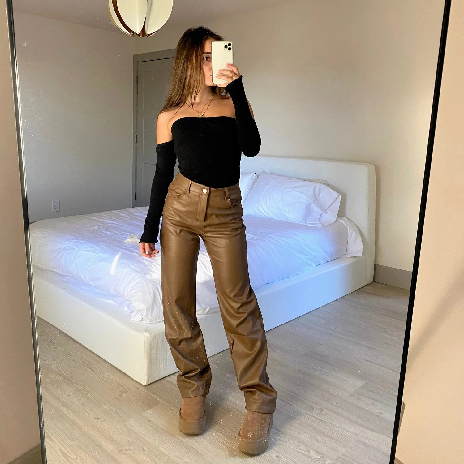 Kinsley Brown Pleater Pants