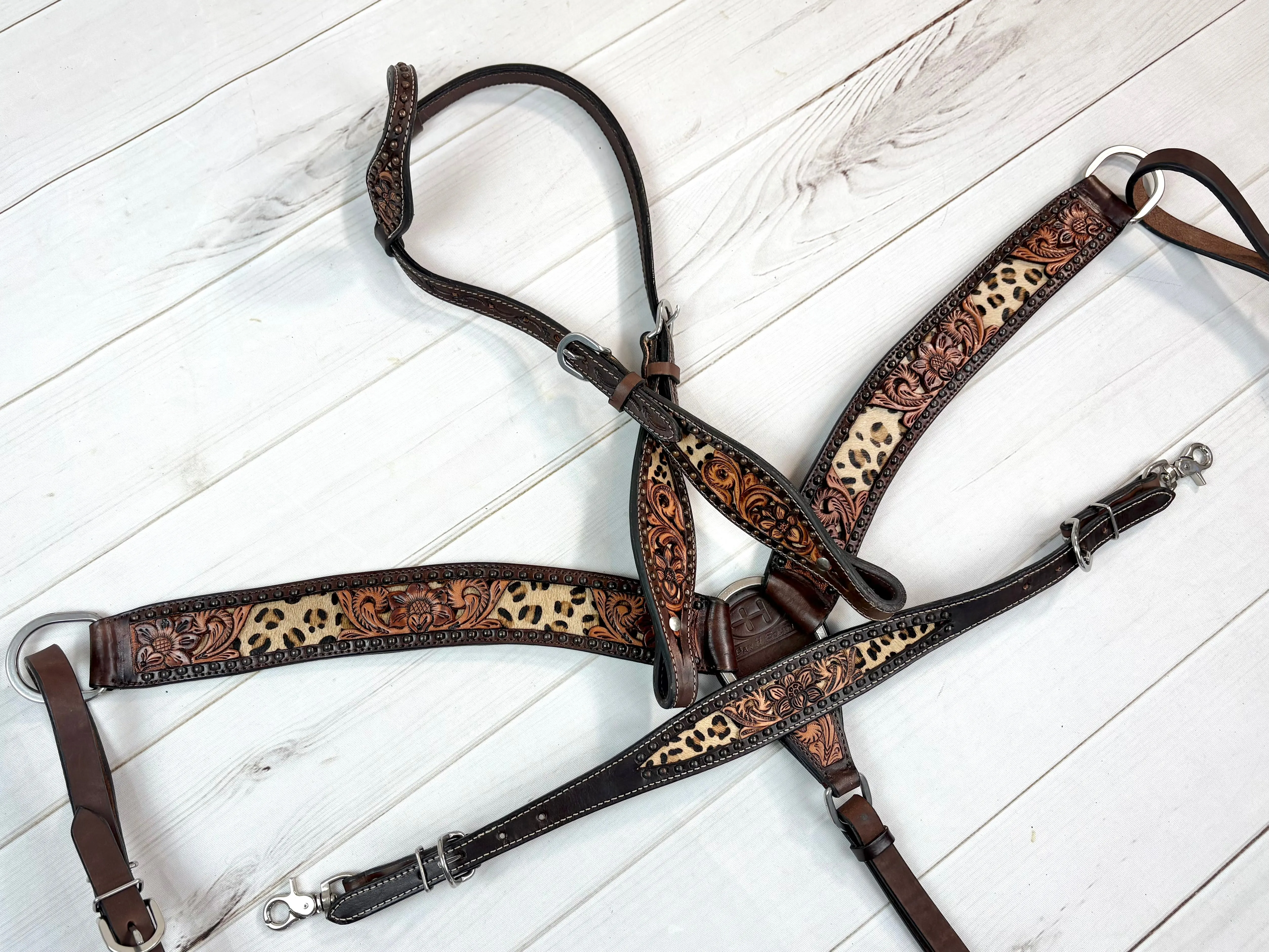 Leopard Inset Floral Tooled Leather Tack Set
