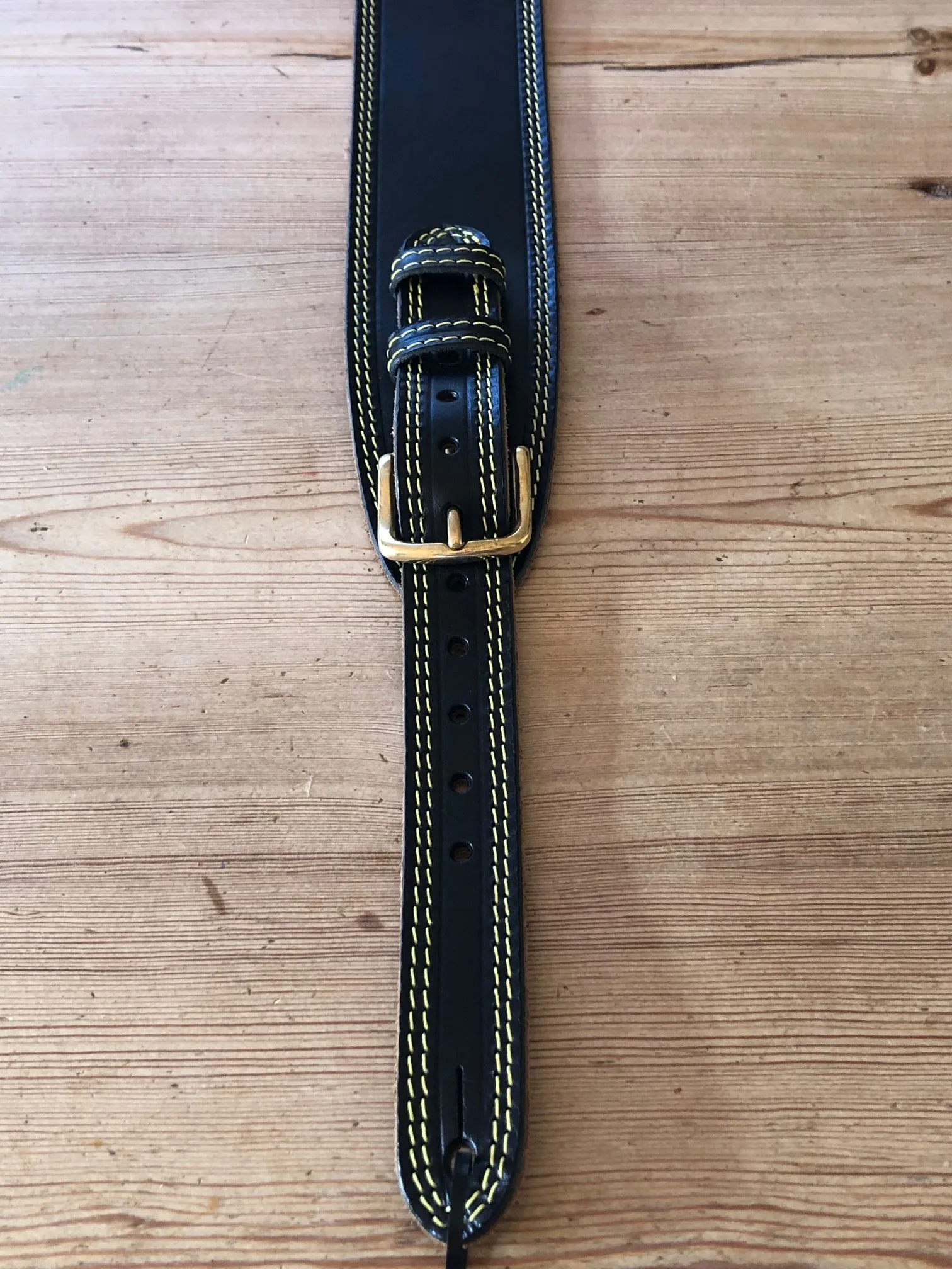 LG Deluxe F.A.B Black Leather DM Guitar Strap