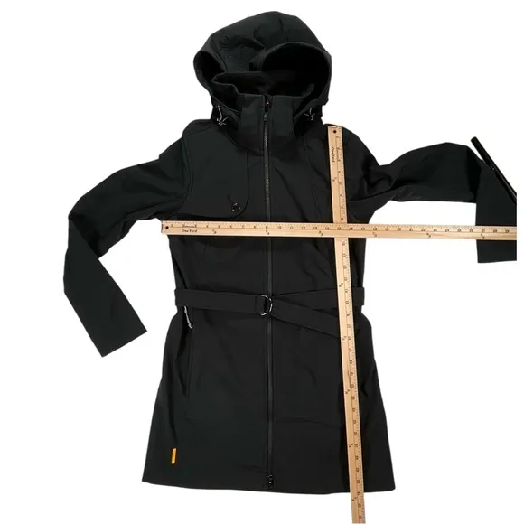 LOLE Women's Glowing Jacket Black Small (4-6)