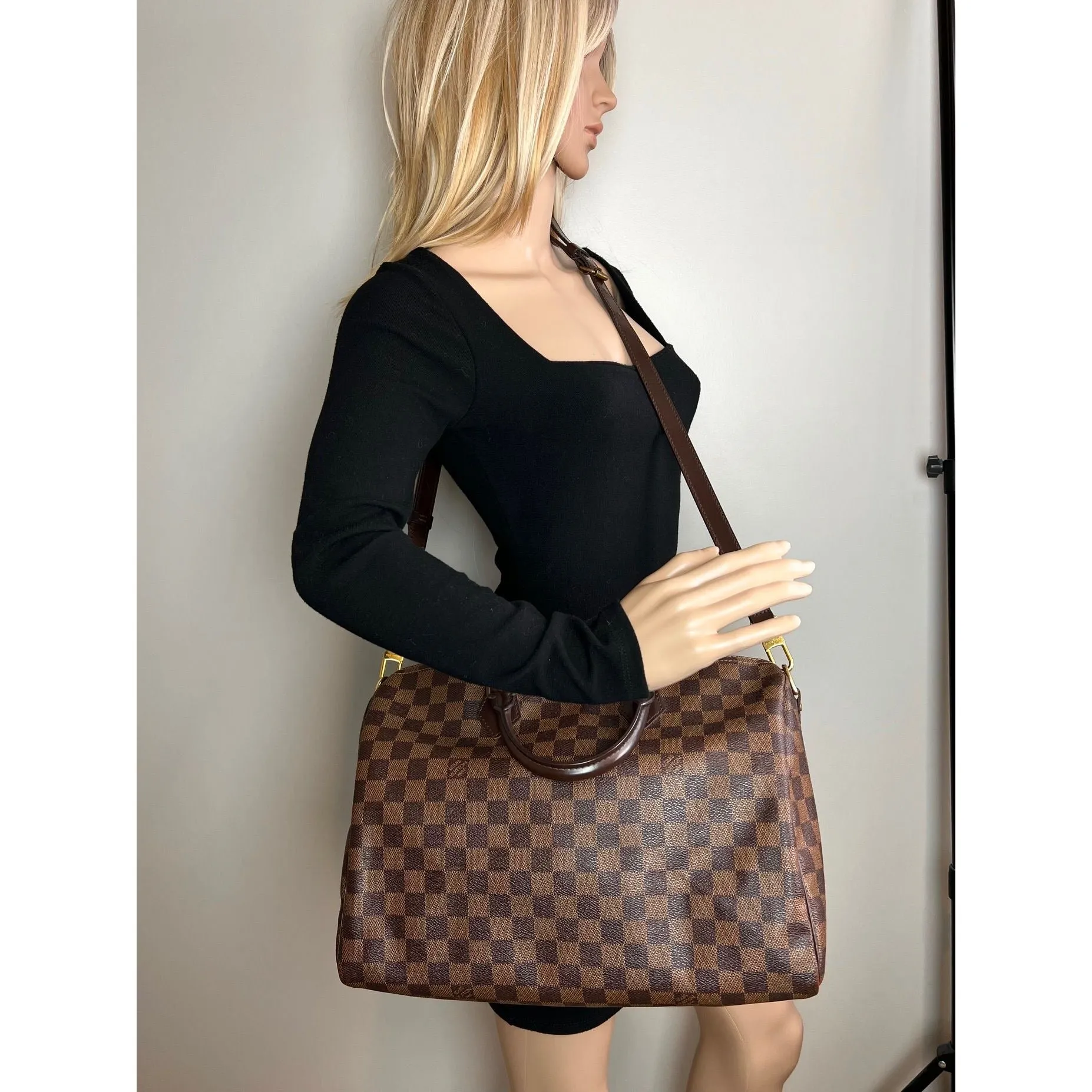 Louis Vuitton Damier Ebene Speedy Bandouliere 35 Shoulder Bag
