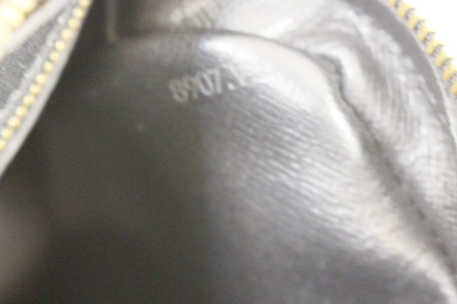 LOUIS VUITTON Epi Leather Black Jeune Fille MM Shoulder Bag