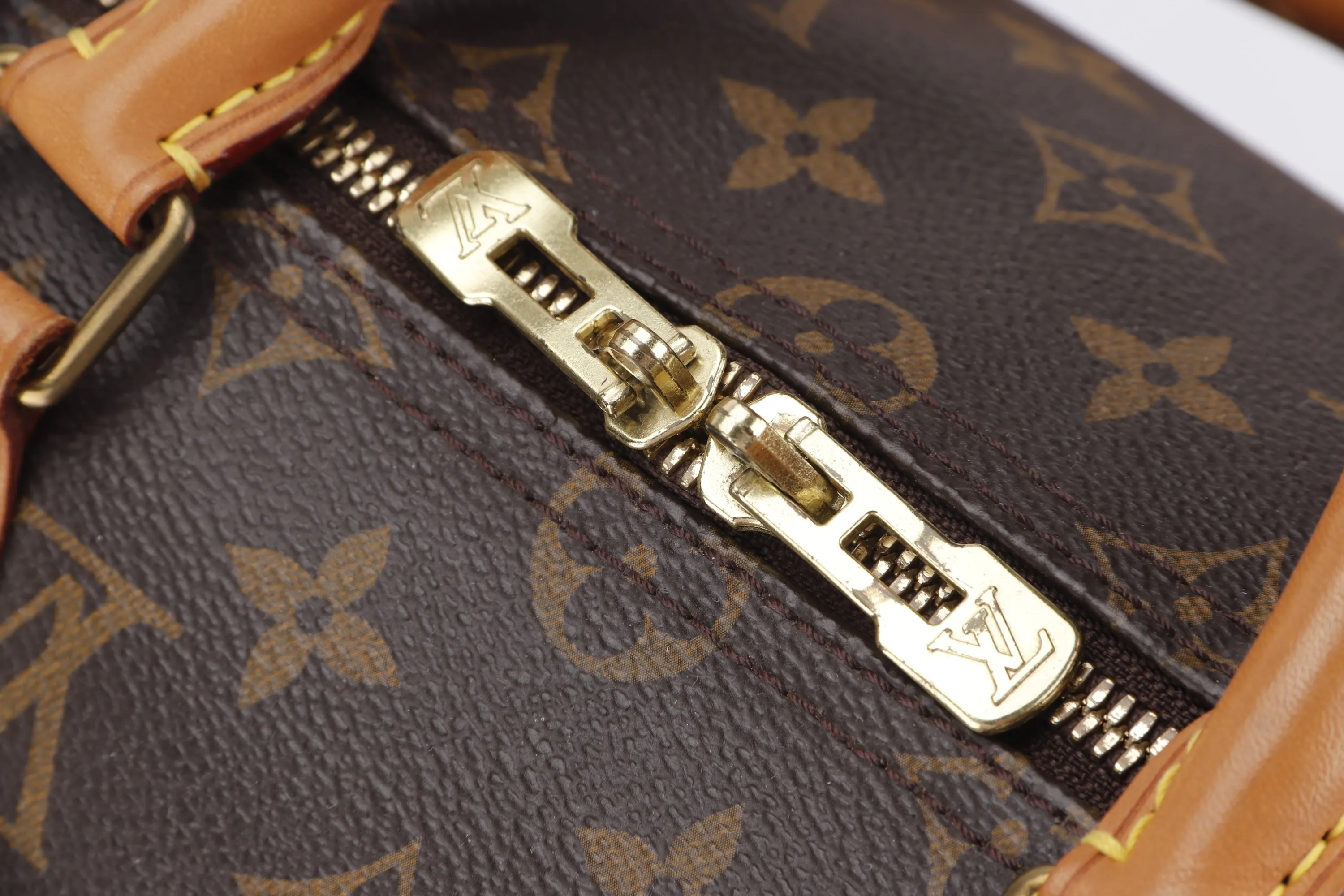 LOUIS VUITTON M40392 SPEEDY BONDOULIERE 35 (RI1176) MONOGRAM CANVAS GOLD HARDWARE, WITH KEYS & LOCK, NO STRAP & DUST COVER
