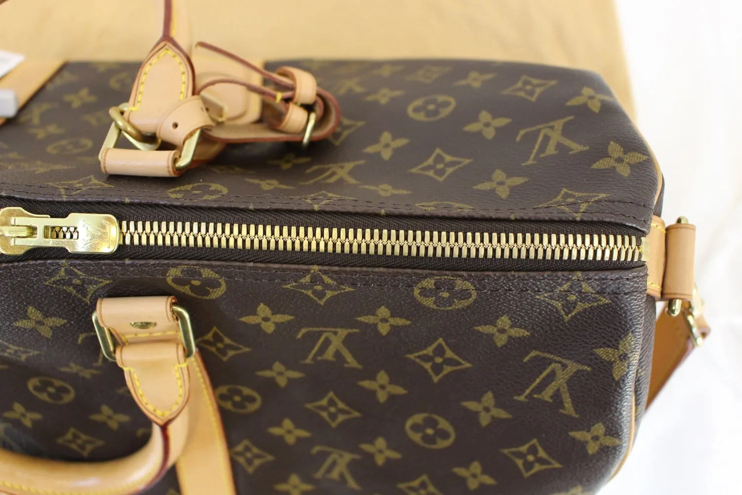 LOUIS VUITTON Monogram Canvas Keepall Bandouliere 45 Bag