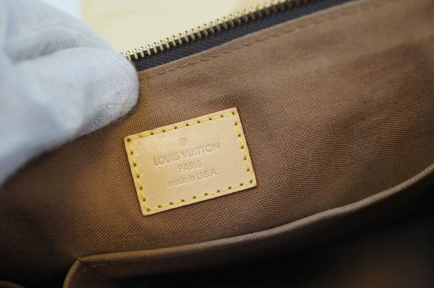 LOUIS VUITTON Monogram Canvas Popincourt Haut Bag
