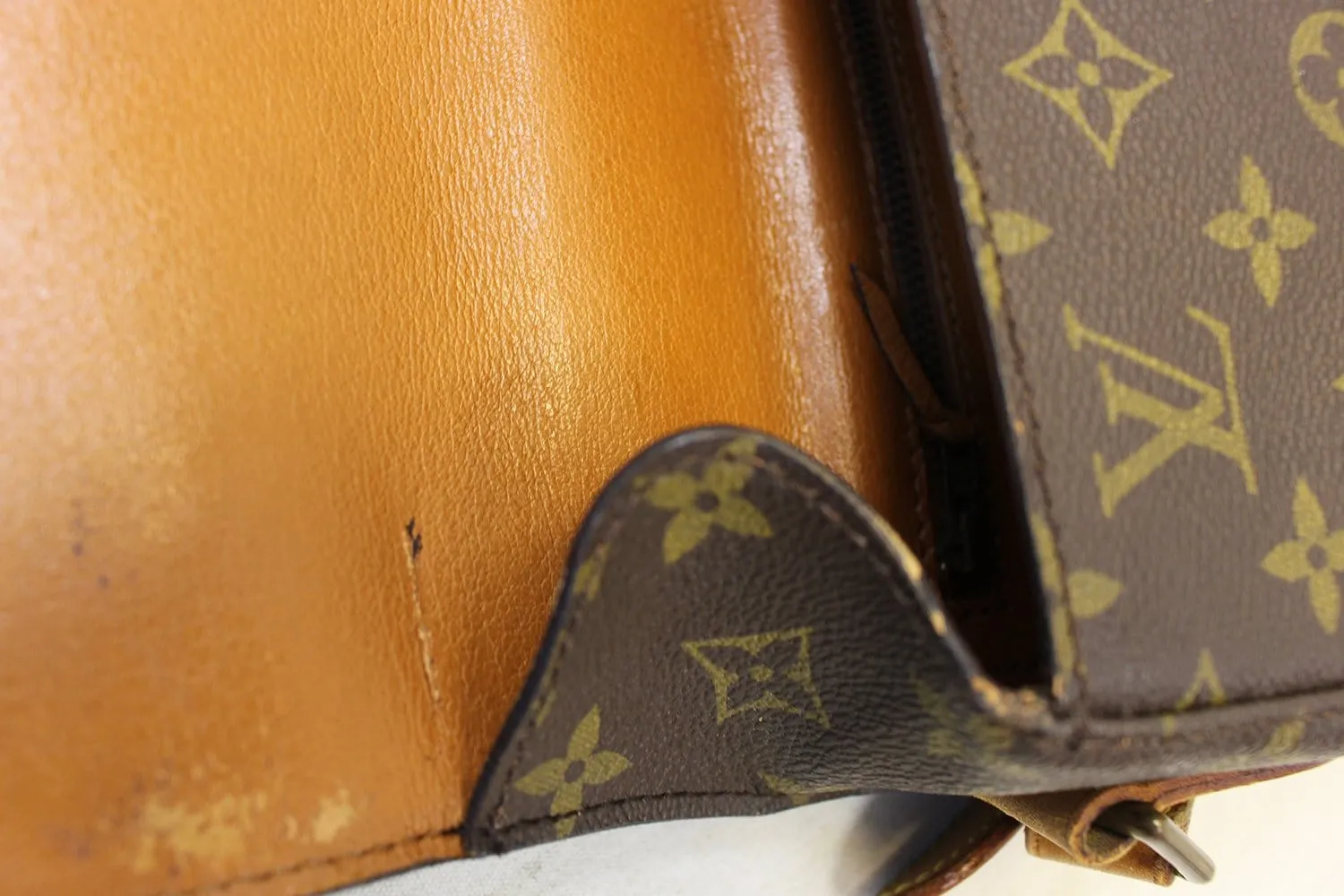 LOUIS VUITTON Monogram Canvas Saint Cloud GM Crossbody Bag